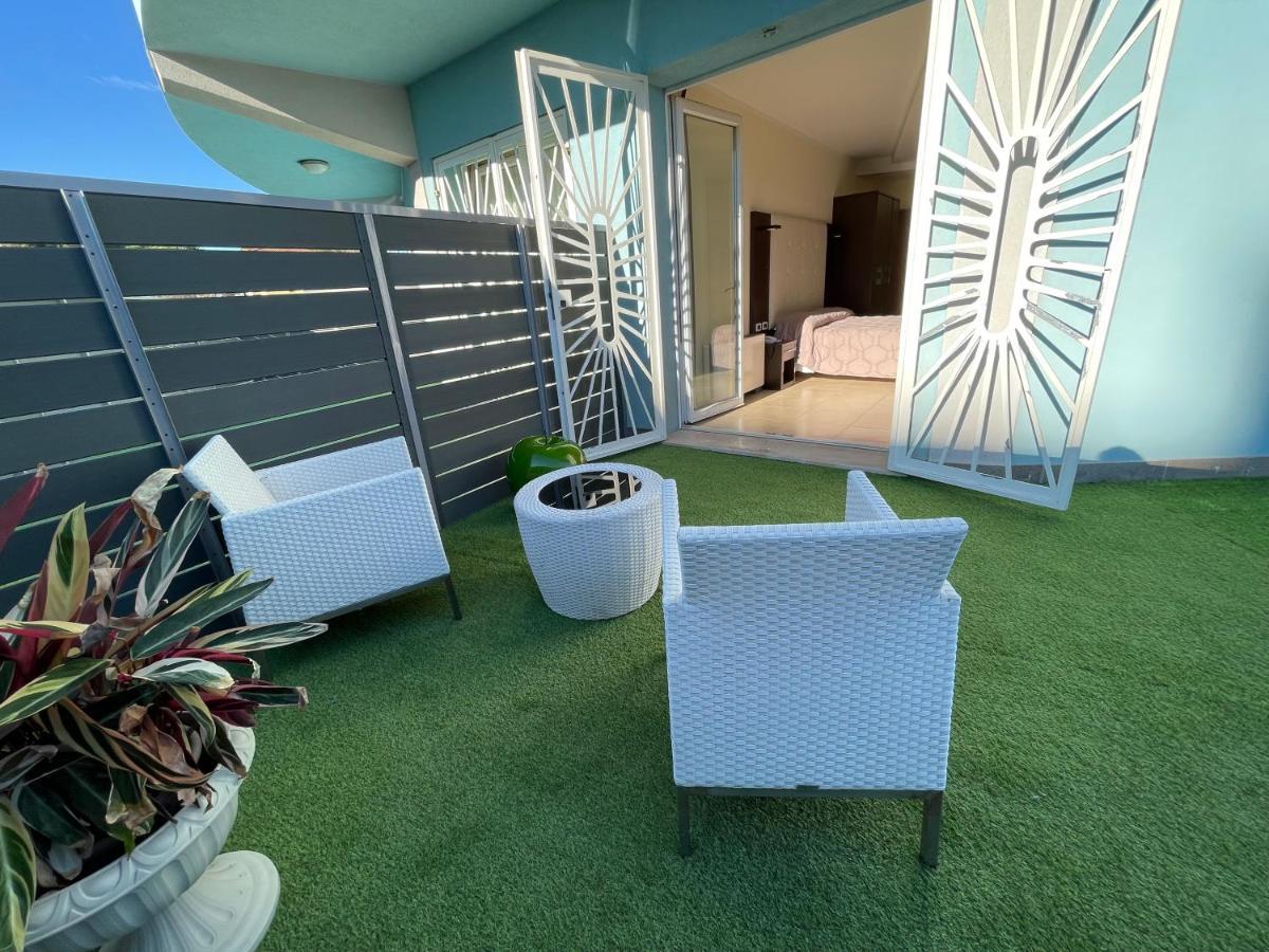 Hotel Le Dune Lido Adriano Buitenkant foto